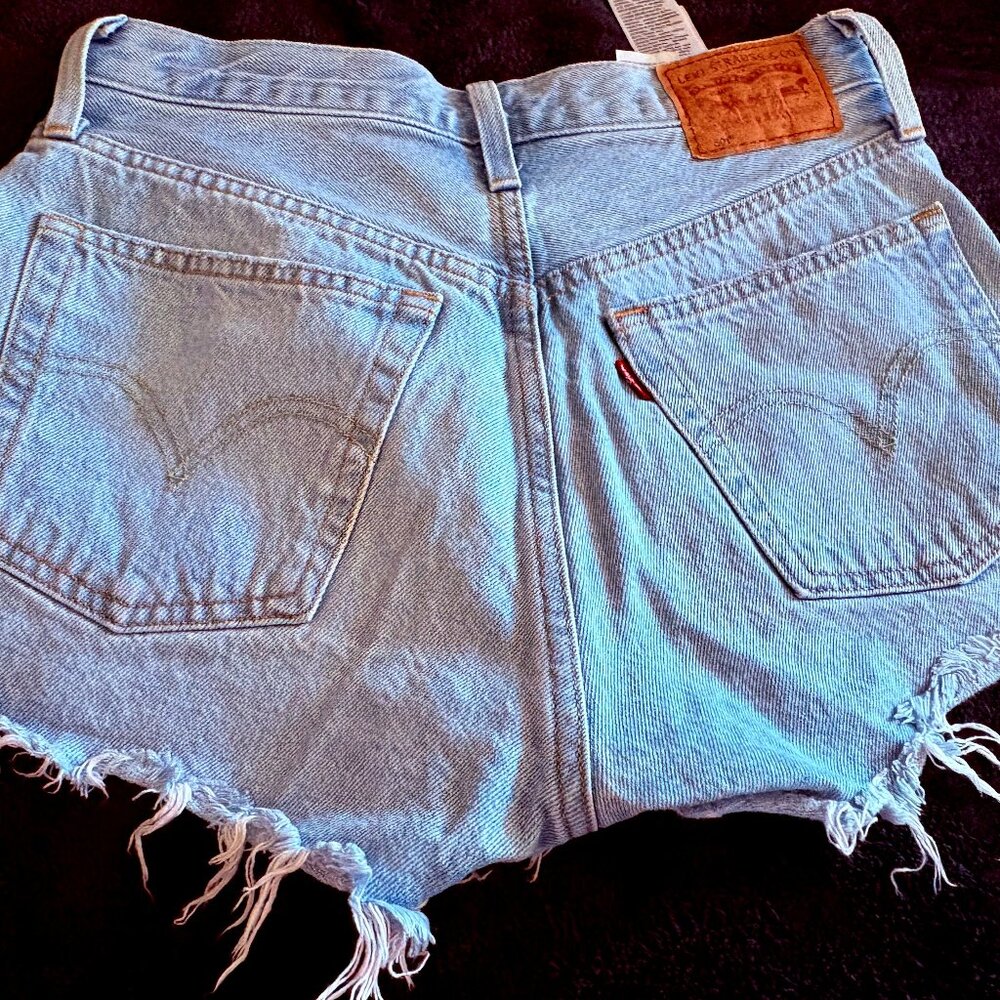 Levi 501 Jean Shorts